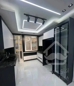 ۴۲متر/فول امکانات/سندشش دانگ/حومه پایتخت