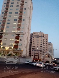 واحد ۱۶۵ متری از برجهای مدرن رویال افق لوکیشن طلایی دهکده المپیک/قابل