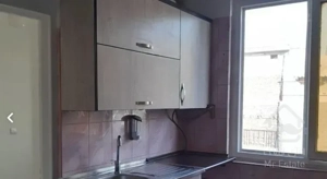 ۳۹ متر آپارتمان با پارکینگ و آسانسور نواب