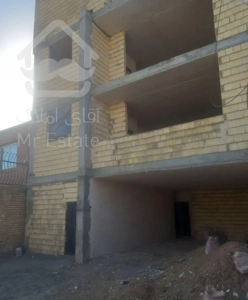 یک طبقه اپارتمان نقدا اقساط