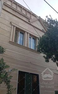 فروش آپارتمان ۱۳۴ متری ۱ خوابه طبقه ۲