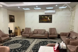 بازرگان 69متر 2 خواب / طبقه اول/ 2سال ساخت