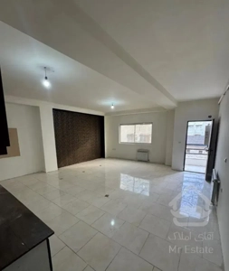 ۹۵متری شیک دریای۶۰ فاصله تا خیابان اصلی ۵۰متر