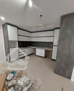 ۱۱۳متری خوش نقشه بدون پرتی خرازی کلید نخورده