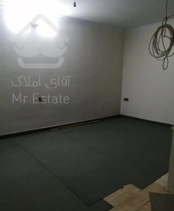 55 متر.  زیر همکف فروش فوری. شقایق