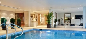 آپارتمان ویلا مدرن (فول مشاعات) حیاط اختصاصی