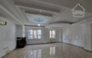 رهن تکواحدی 101متری در کوچه شیرازی خیابان تهران