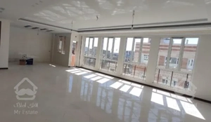 197 متر / سه خواب /گلاب / زیر قیمت منطقه