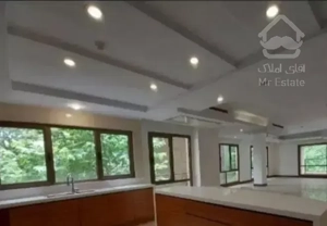 کامرانیه شمالی ۲۲۰متر سرتاسر پنجره/۳خواب خوش نقشه