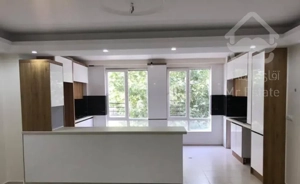 فروش آپارتمان ۹۶ متری ۲ خوابه در شمس‌آباد