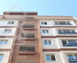 ۱۰۰متر / نوساز / ویو ابدی شهر/ سالن پرده خور