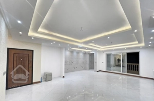 فروش و معاوضه آپارتمان سه خواب در لوکیشن