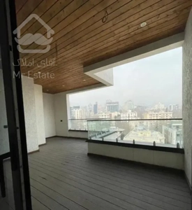 240 متر برج باغ نیاوران کلید نخورده