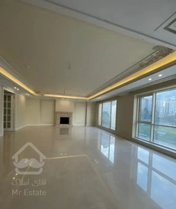 360 متر 4 خواب ولنجک/کلید نخورده/سه جهت نورگیر