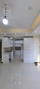 آپارتمان ۷۰متری ۲ خواب، فول امکانات، لوکیشن عالی، خوش نقش، نوساز