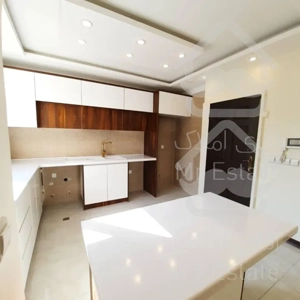 ۶۰متر کم سن در پونک اشرفی اصفهانی