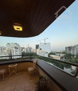 فرشته برج ۲۰۰ متر طبقات بالا