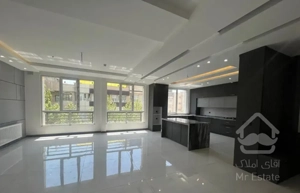 ۲۰۰ متری صفر مدرن/ طبقات بالا /ابتدای اقبال لاهوری