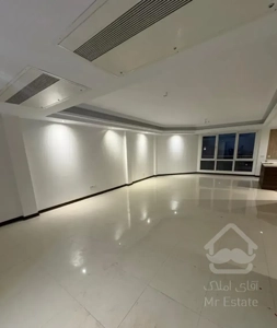 ۲۵۰ متر تاپ لوکیشن ۴ خواب غرق نور