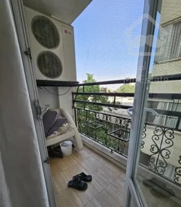 جردن و  ولیعصر  ۱۳۵ متر ۳ خواب