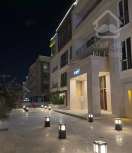 مجتمع لیلیوم ، ۷۰ متر