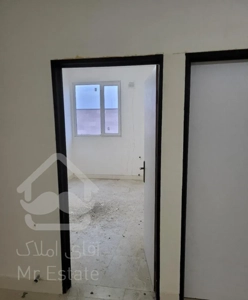 دو واحد آپارتمان صفر مجموع ۱۴۰ متر در طبقه سوم