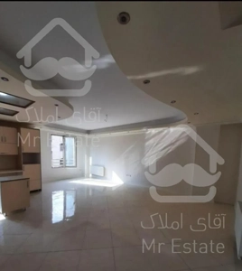 آپارتمان تکواحدی/ ۱۲۰متر ۳خ/ ۵ساله آفتابگیر/ تخلیه