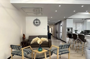 ۱۰۵ متری امکانات کامل