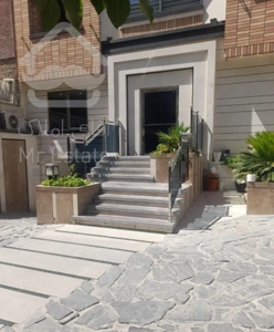 ۱۱۰متر نوساز جهان آرا