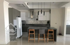 ولنجک ۳۳۰ متر