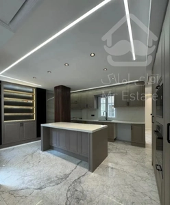 آجودانیه کوچه۴شرقی ۱۸۵متر فول بازسازی فقط۵۲میلیارد