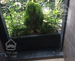 اپارتمان ۱۸۰ متری سه خوابه