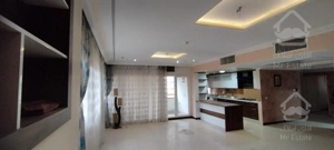 رهن و اجاره واحد ۱۳۵ متری ۳ خواب بام لند دریاچه چیتگر