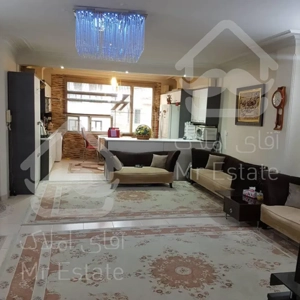 98 متر ، سالن پرده خور