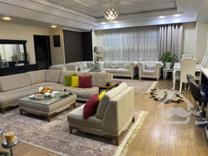 ١٣٠متر/دو پاركينگ/دو خواب/شهرك راه آهن/كوهك