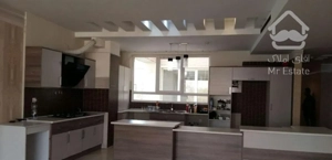 200 متر 3خواب.قیطریه.ویو پارک