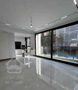۱۴۰ متر /۳ خواب / کلید نخورده / ابن سینا