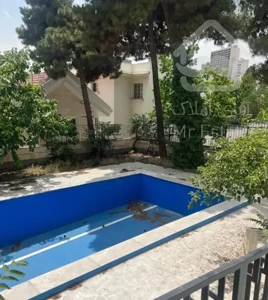 ۱۰۵۰ متر ویلایی دربست / شهرک غرب
