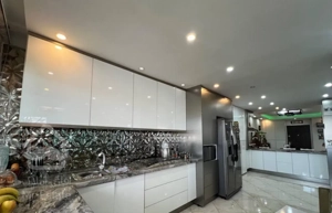 آپارتمان ۲۰۰ متری فاز۲