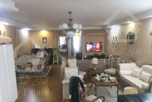 آپارتمان ۷۴ متری /سالن پرده خور/رو به آفتاب