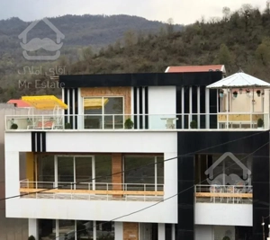 اجاره ویلا استخردار تریپلکس جنگلی با روف گاردن