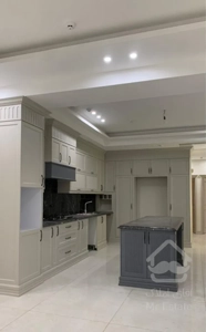 (۳واحد ۱۷۰ متری ۳خواب)(دوواحد۱۲۰متری دوخواب)فــول