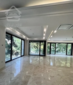 ۲۶۰ متر /کامرانیه نوساز /ویو بی نظیر/تک بازدید