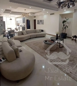 فروش آپارتمان ۱۰۵ متری ۲ خوابه آلاله شرقی سرو