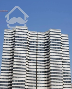 ۱۱۲ متر ۲ خوابه طبقه بالا جنوبی شهرک خرازی دریاچه