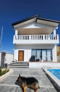 ۲۵۰باغچه۱۸۰بنا۳خوابه سندتکبرگ دماوندجابان شهرکی