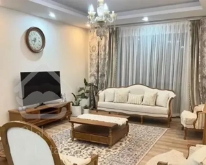 ۵۲مترسندتک برگ/سالن پرده خور/پارکینگ/سنددار روبنما