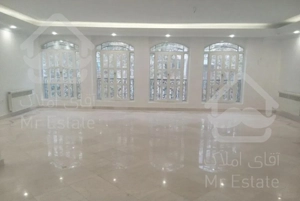 دروس ۳۰۰ متر ۴ خواب ۲ پارکینگ تکواحدی