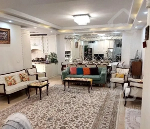 ۹۵ متر/فول/ویو رو به پارک/بدون مالک