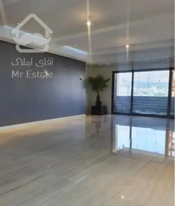 شهرک غرب ۱۶۰ متر نوساز۳ پارکینگ‌سندی